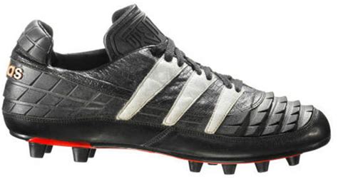 adidas predator original|original Adidas predator football boots.